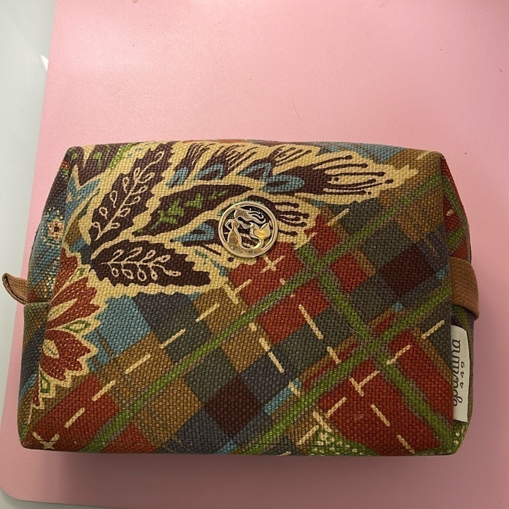Spartina 449 makeup bag